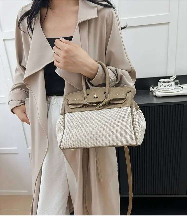 Trendy PU Leather Crossbody Bag for Women Vintage Lock Zipper Shoulder Purse Lightweight Work Commute Travel Handbag