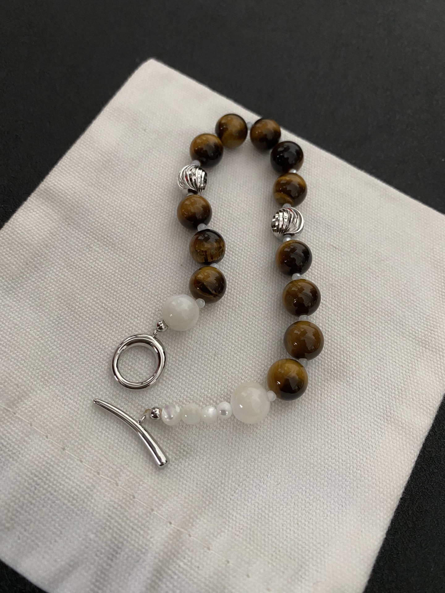 Natural Tiger Eye Bead Bracelet With White Gemstone And Silver - Tone Metal Accents Unique Handmade Jewelry For Daily Wear And Stylish Accessory