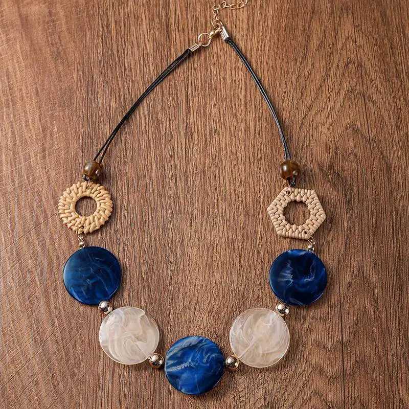 Vintage Acrylic Accessories Handmade Pendants Necklaces Statement Geometric Retro Necklace for Women Daily Fashion Jewelry W250718