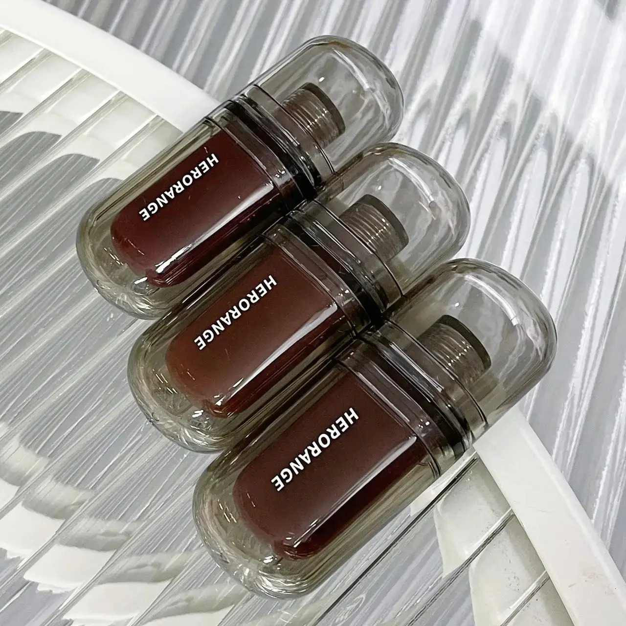 HERORANGEHR564 Enveloping Ice Night Mirror Lip Glaze Moisturizing and Moisturizing Lip Film Forming Quickly 250717
