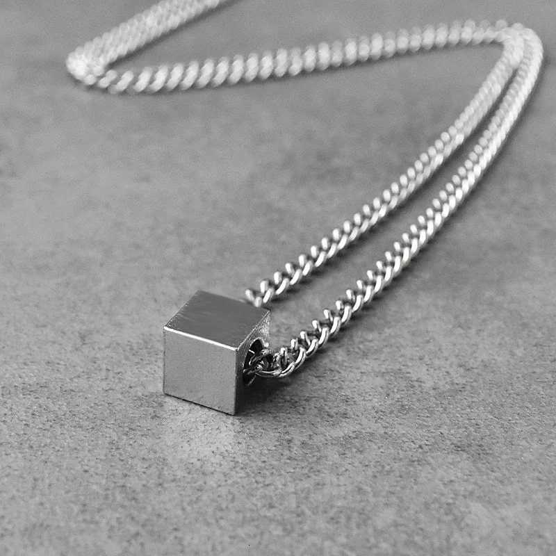 Stainss Steel Necklaces Geetric Square Cube Simplicity Sty Fashion Pendant Chain Necklace for Men Wen Jewelry Party W250718