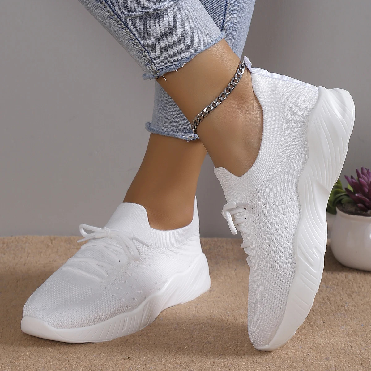 Summer Women Shoes Mesh Breathable Casual Sneakers Lace-Up Vulcanized Shoes Ladies Platform Sport Shoes Female Tennis Shoes 250717