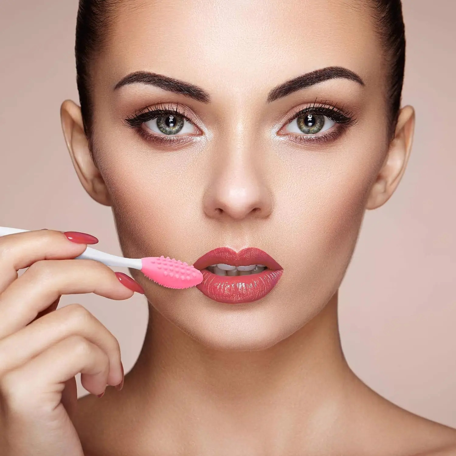 4PCS Eyeliner Stencils Set Reusable Silicone Tool Lash Guard Eye Lips Makeup for Women 250716