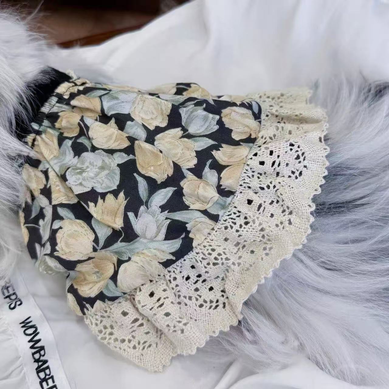 T859 Black lace floral contrast dress dog pet clothes Maltese