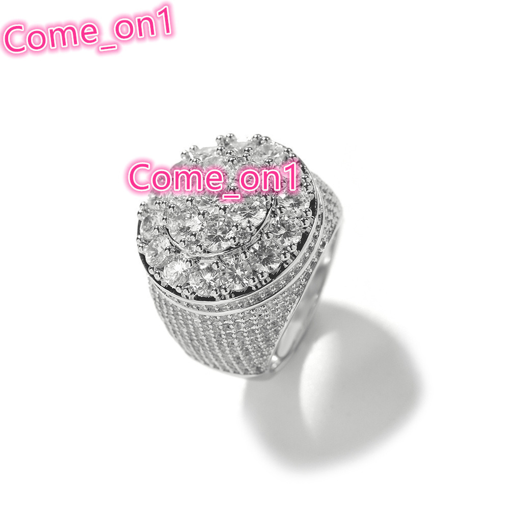 New Personalized Custom 925 Silver Moissanite Ring Fashionable Light Luxury Flower Diamond Ring Hand Ornament