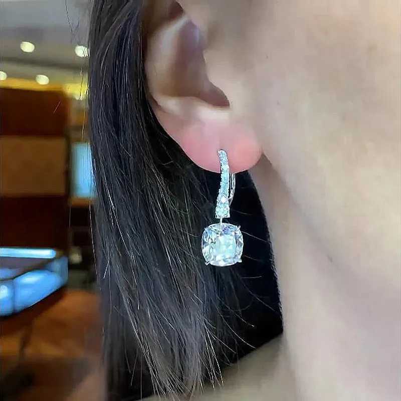 925 Sterling Silver Female Dangle Earrings with Crystal Cubic Zircon Exquisite Womens Ear Accessories XJ250718