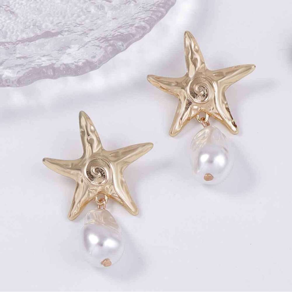 Fashionable High-End Alloy Starfish Imitation Pearl Pendant Simple Ocean Vacation Style Earrings for Women