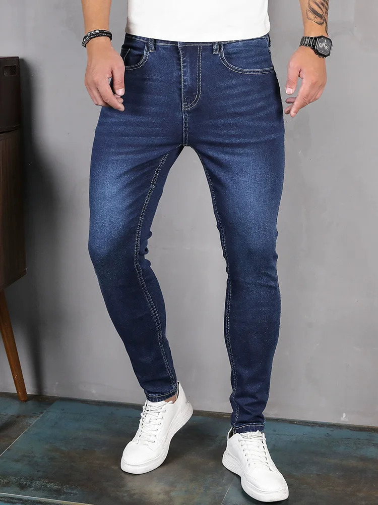 2025 Mens Slim Fit Classic Skinny Jeans Casual Street Style Comfortable Male Pencil Denim 250708