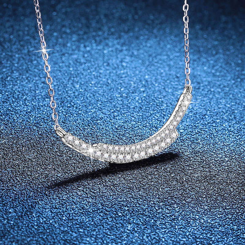 D Color Moissanite s Sterling Sier Pendant Clavicle Chain Full Dia Simple Smile Necklace for Women 880
