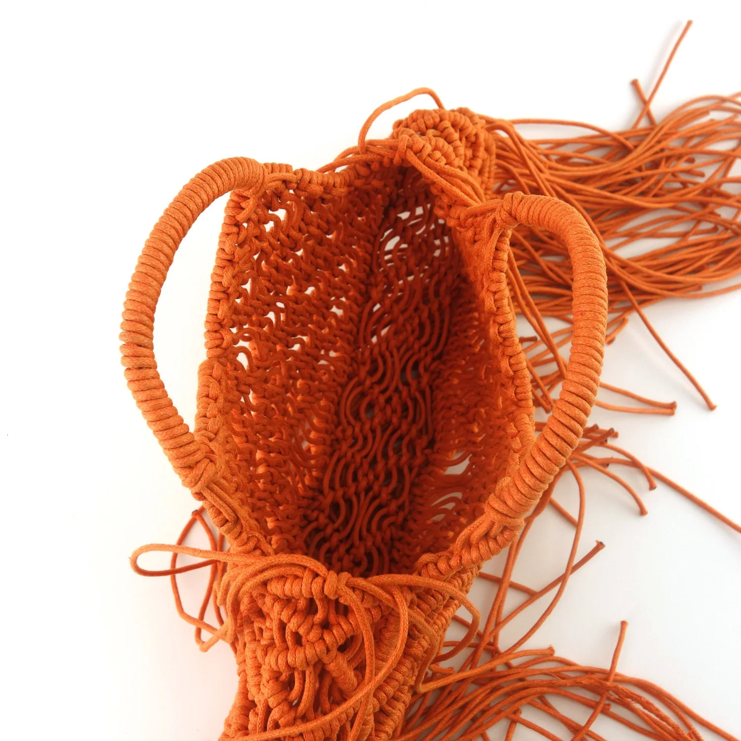 Bohemian Tassel Fishnet Tote Bag er Hollow Rope Woven Women Handbags Summer Beach Straw Bags Casual Bali Small Purses 250717