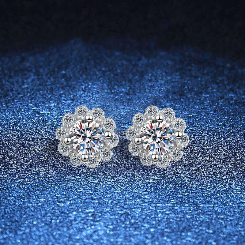 Earrings for Women, Sterling Sier Moissanite Dia Earrings, 1 Carat Four-Prong Daisy, Elegant and Versatile c4a