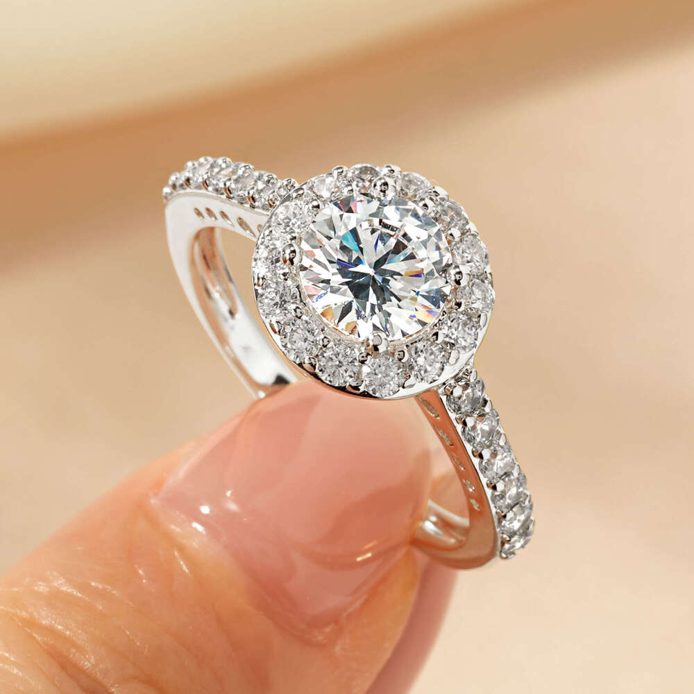 Square Imitation Moissanite Three Diamond Classic Style Light Luxury Niche Design Zircon Ring for Women