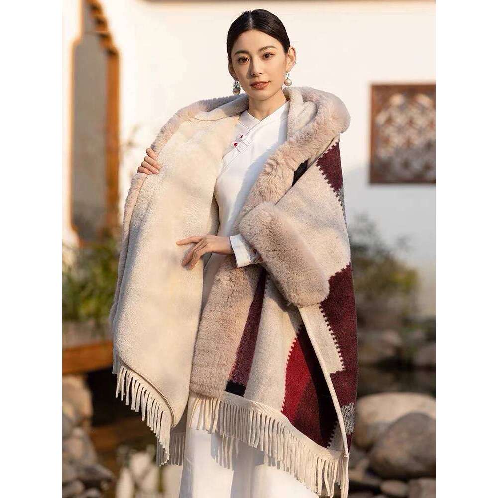 Designer Clothing Fashion Comfort Faux Fur Wool Blends Cape Coat Hood Women Winter Long Loose Thicken Lining Warm Cardigan Outerwear Wraps Fashion