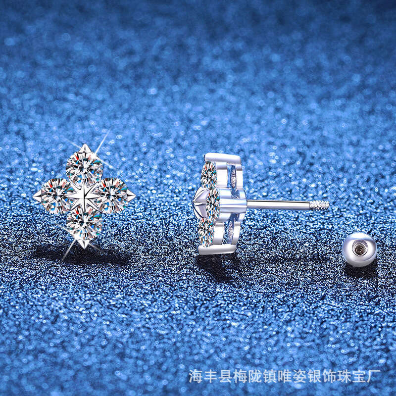 D Color Moissanite s Sterling Sier Simple Ins Style Four-Leaf Clover Screw Earrings e6d