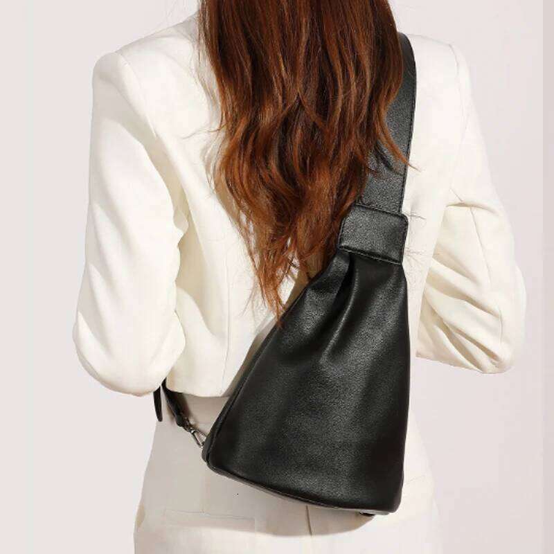 Simple Design Women's 2025 New High Quality Commuter Shoulder Fashion Crossbody Chest Bag