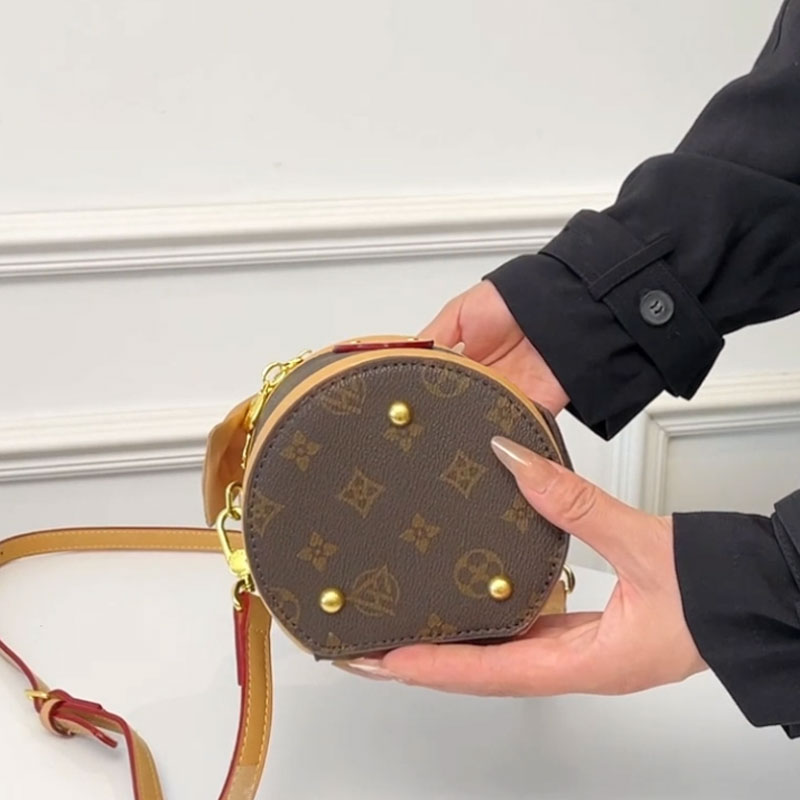 Retro 2025 New Fashion Zipper Shoulder Crossbody Bag Printing Splicing Women's Bucket Bag