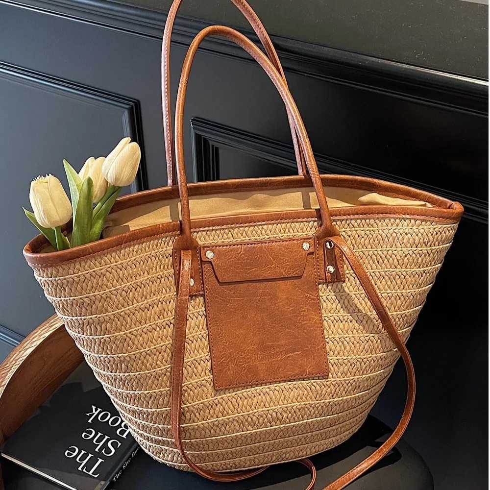 Vintage Style Str Baskets Bag Raffia Circle Rattan Material Woven Shoulder Bag Handmade Woven Large Capacity Beach Bag Y250719