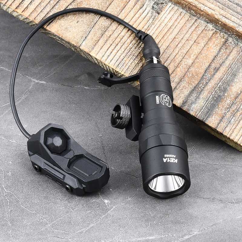 510/600 Lumens White D Light AXON Dual Switch Fit 20MM Rail Hunting Weapon Light SF Surir Tactical Flashlight M300C/M600U XJ250718