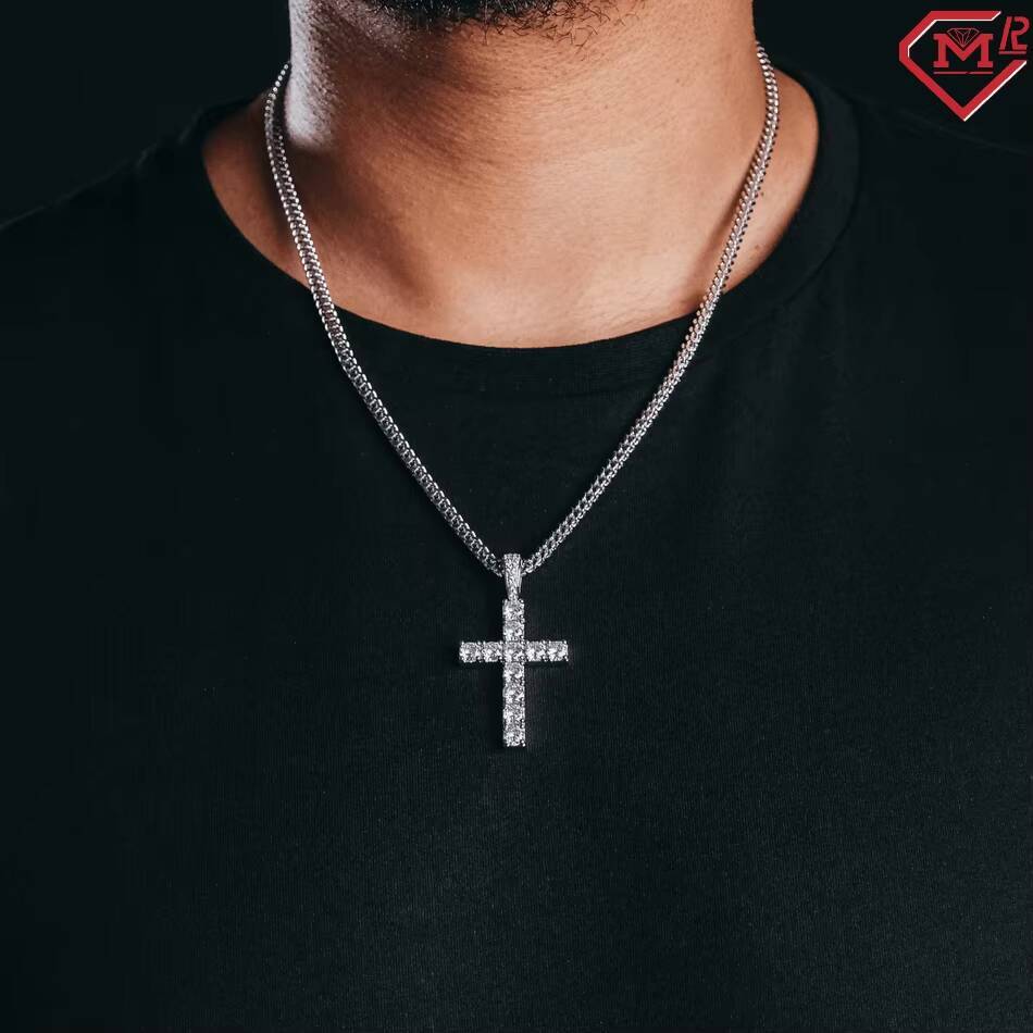 Simple Design Men Women Cross Moissanite Pendant Hip Hop Iced Out Solid 925 Silver Vvs Moissanite Cross Pendant