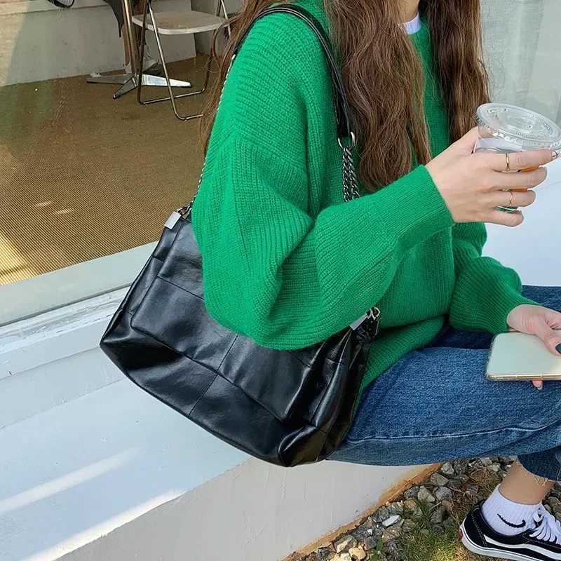 igh Quality Wen Pu Leather Shoder Bag Fi Designer Ladies Messenger Bags New Luxury Fem Large Capacity Crossbody Bag Y250718