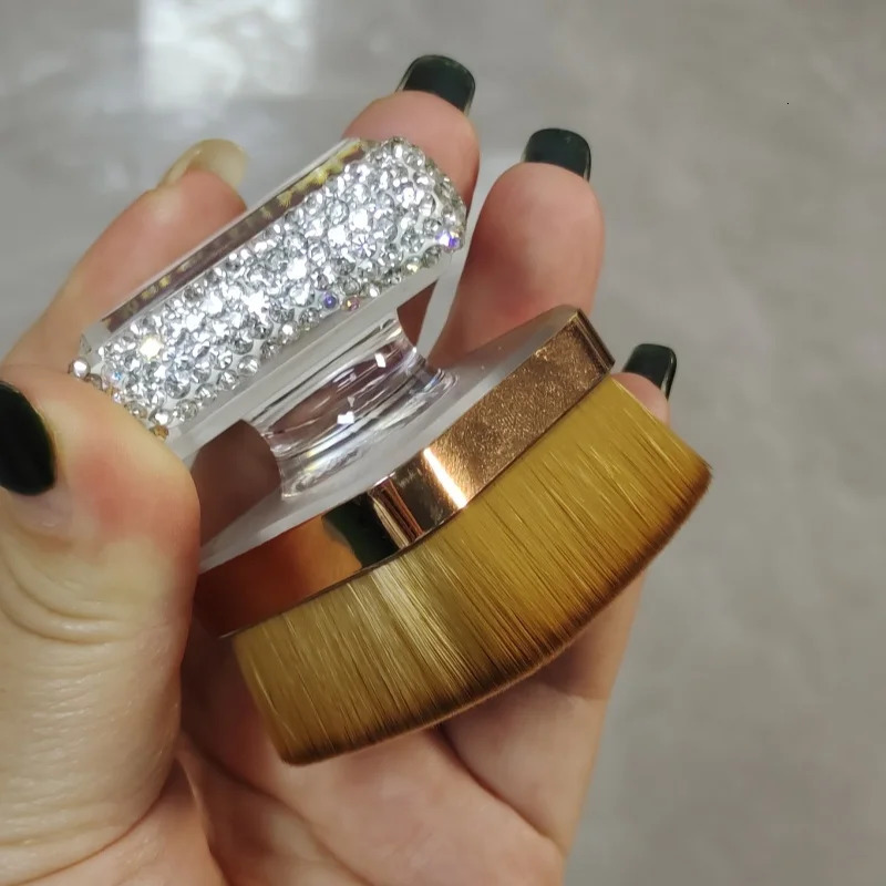 Light multi-functional plastic makeup brush Artificial diamond travel portable blush brush foundation brush Nail dust bru 250716