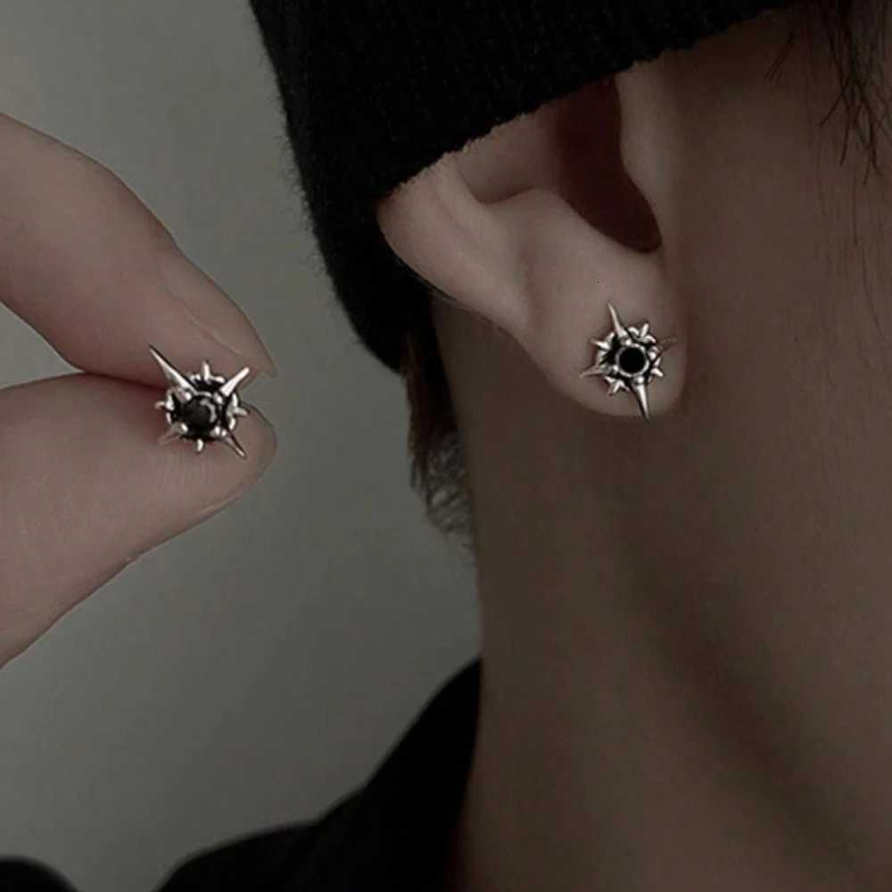 Black CZ Metal Star Earring Stud For Men Women Hip Hop Style Antique Silver Color Star Clear Crystal Couple Stud Earrings XJ250718