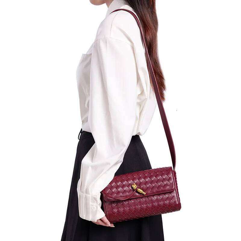 2025 Women's Handwoven Satchel Small Square Bags Stylish Clutch Glasses Bag Shoulder Messenger Carry Portable For Commuting