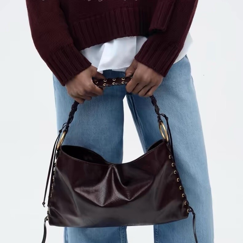 2025 Summer new women's shoulder crossbody bag new handbag with metal buckle eyelets large capacity shoulder bag new designer bag