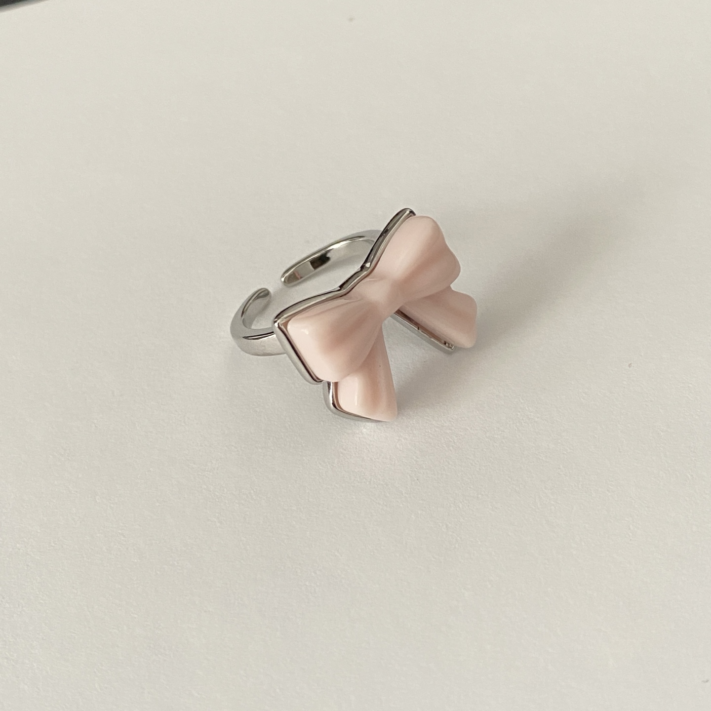 Silver - Toned Open Ring With Pink Bow - Shaped Enamel Accent Sweet Playful For Daily & Cute Looks High - Quality Fashion Jewelry