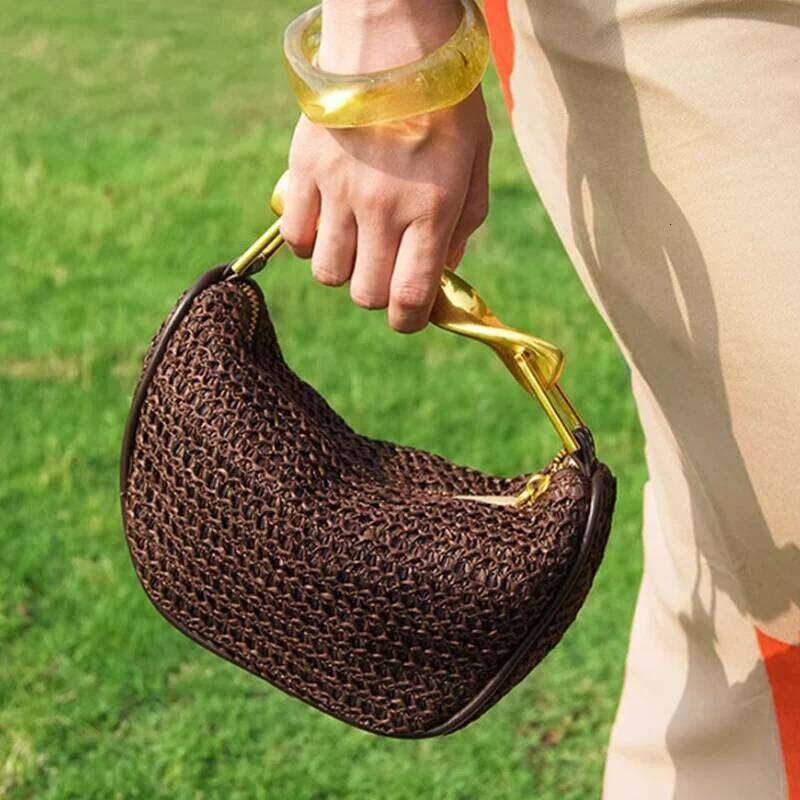 New Leisure Vacation Beach Women's Fashion Grass Woven Versatile Dumpling Metal Handbag Shoulder Crossbody Bag