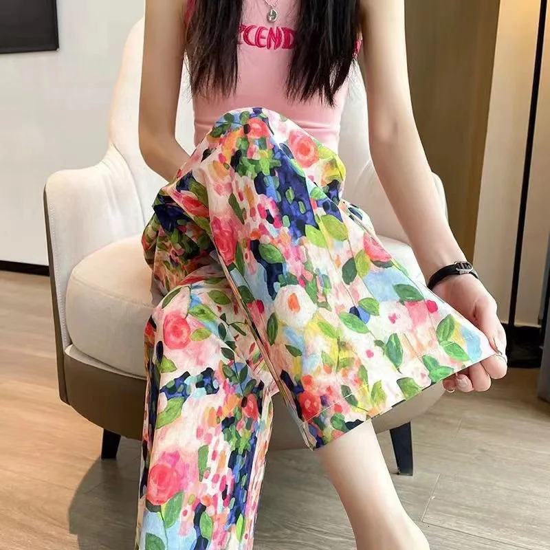 Beach Pants Loose WideLeg Pant Female Seaside Leisure INS High Waist Cropped Straight Floral Trousers 2024 Summer 250714