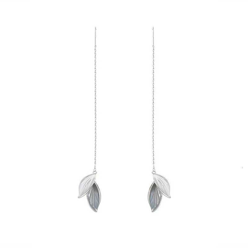 New Leaf Tassel Earrings for Women Creative Metal Simple Drop Earrings Tassel Design Female Fashion Jewelry XJ250718