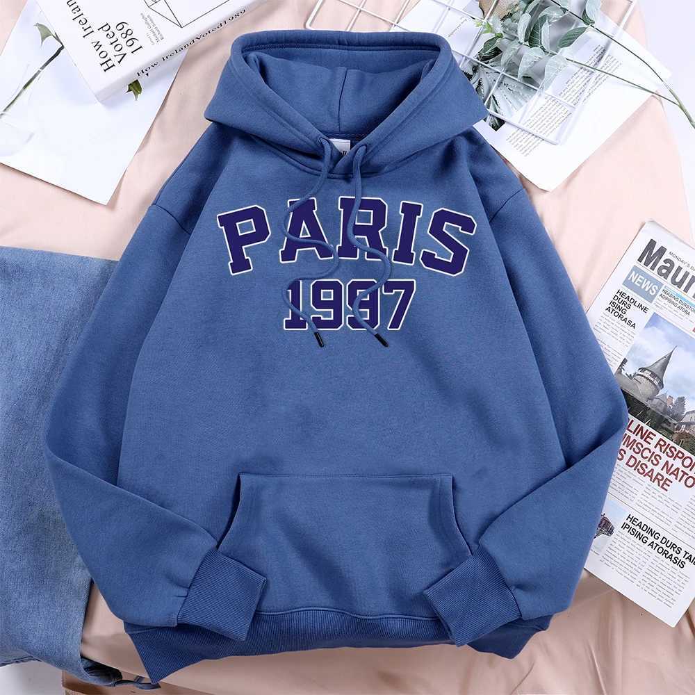 Paris 1997 Street City Letter Print Hoodies Women Warm Fleece Daily Pullovers Fashion Casual Hooded Basic All Match Sweatshirt Z250719