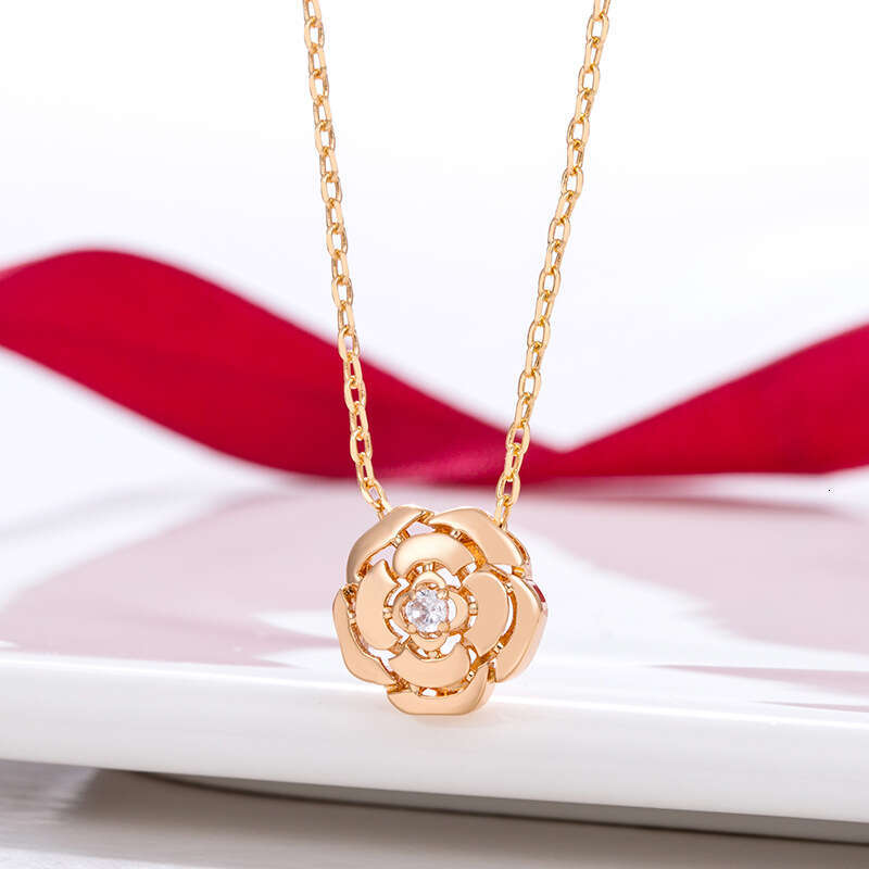 Xiaoxiang Camellia Necklace for Women, Light Hollow Rose Flower Simple Collarbone Chain, Matching Earrings, Versatile