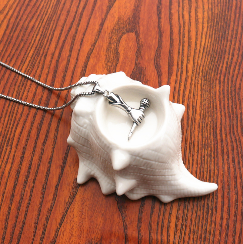 Korean Version of Personalized Microphone Pendant Necklace for Men and Women Hip-hop Street Hipphop Trendy Men Accessories