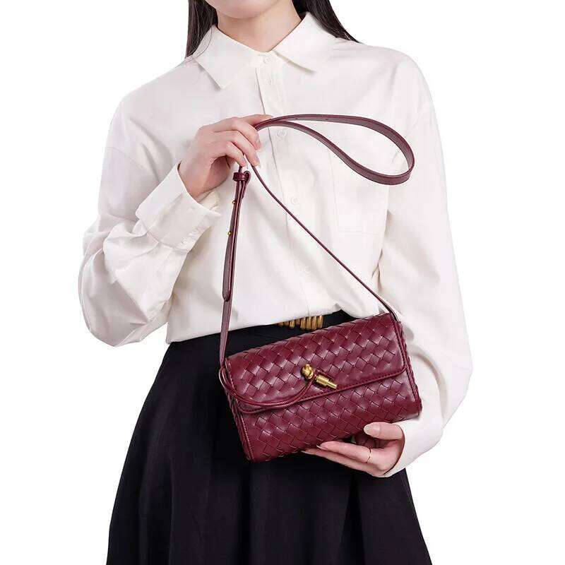 2025 Women's Handwoven Satchel Small Square Bags Stylish Clutch Glasses Bag Shoulder Messenger Carry Portable For Commuting