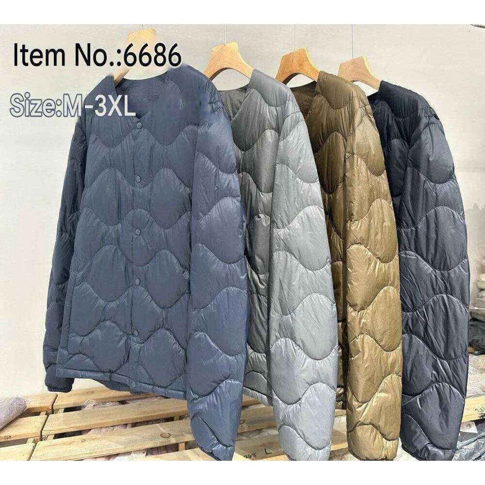 2024 New Style Men's Round Neck Thin Gourd Liner Lightweight Collarless Down Jacket