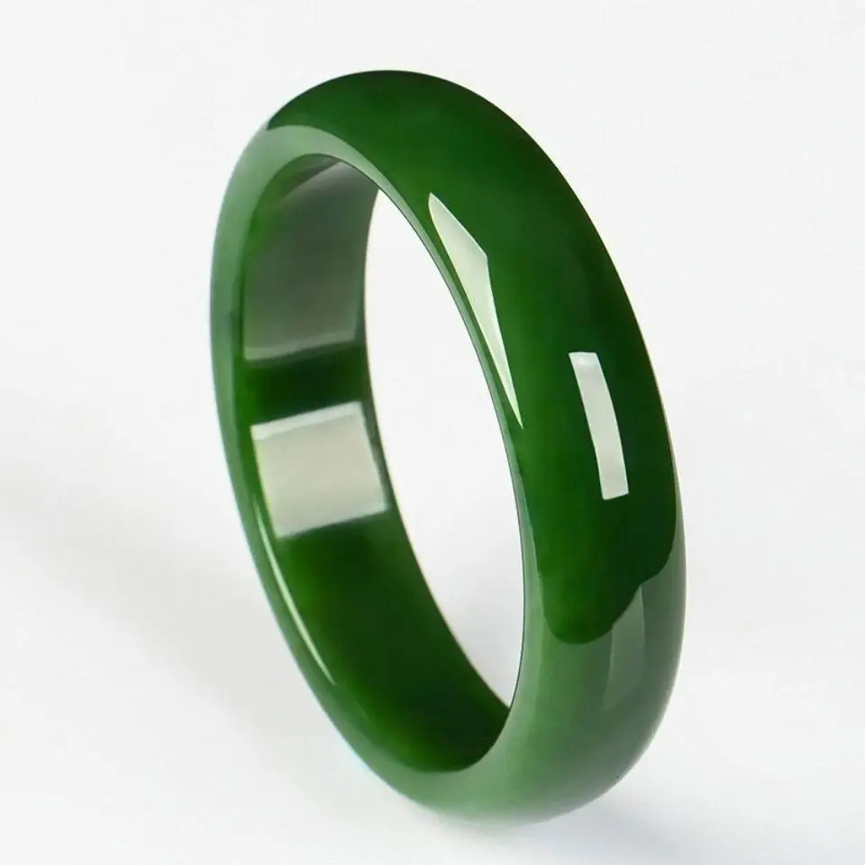 Green Real Jade Rings er Women Men Emerald Natural Jewelry Carved Amulet Fashion Gemstone Burmese Jadeite Charms 250716