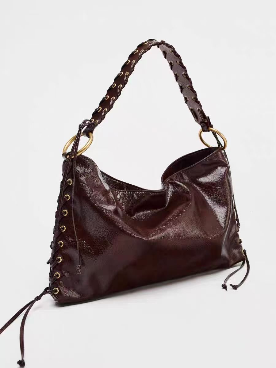 2025 Summer new women's shoulder crossbody bag new handbag with metal buckle eyelets large capacity shoulder bag new designer bag