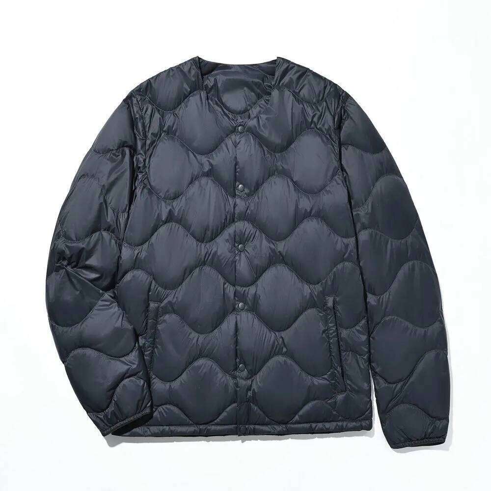 2024 New Style Men's Round Neck Thin Gourd Liner Lightweight Collarless Down Jacket