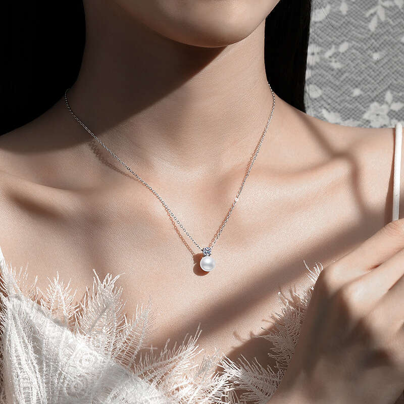 S Pure Sier Natural Freshwater Pearl Strong Luster Round Simple Elegant 30 Points Moissanite Necklace a14
