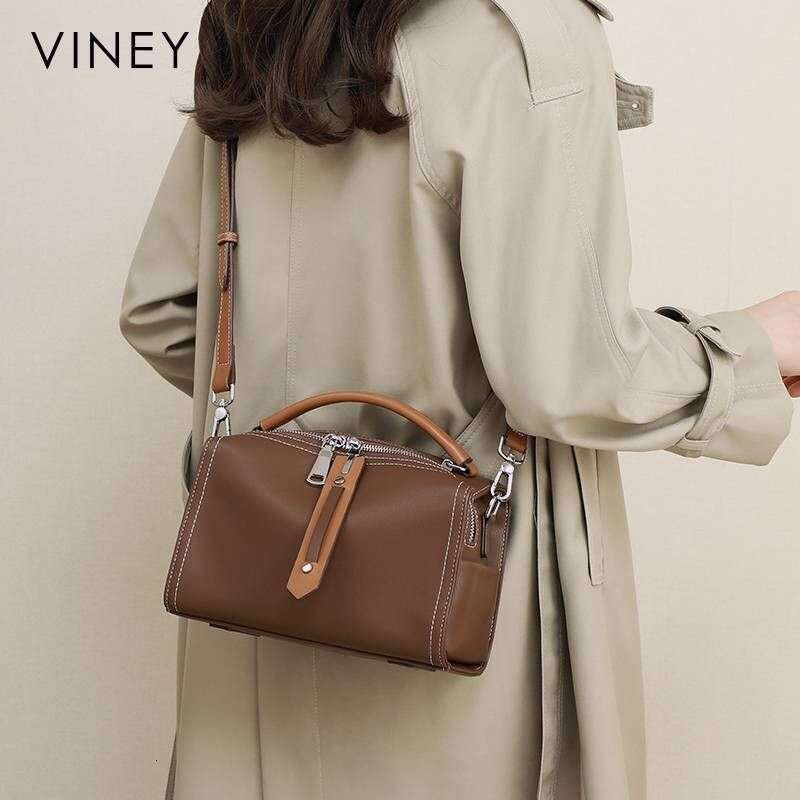 Women's New Style Messenger Genuine Leather Capacity Handbag Shoulder Large Pillow Bag