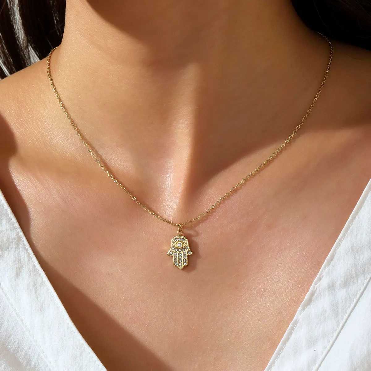 Waterproof Stainless Steel Devil Eye Hamsa Hand Charm Necklace 14K Gold Color Dainty Pendant Choker Jewelry For Women Daily Wear W250718