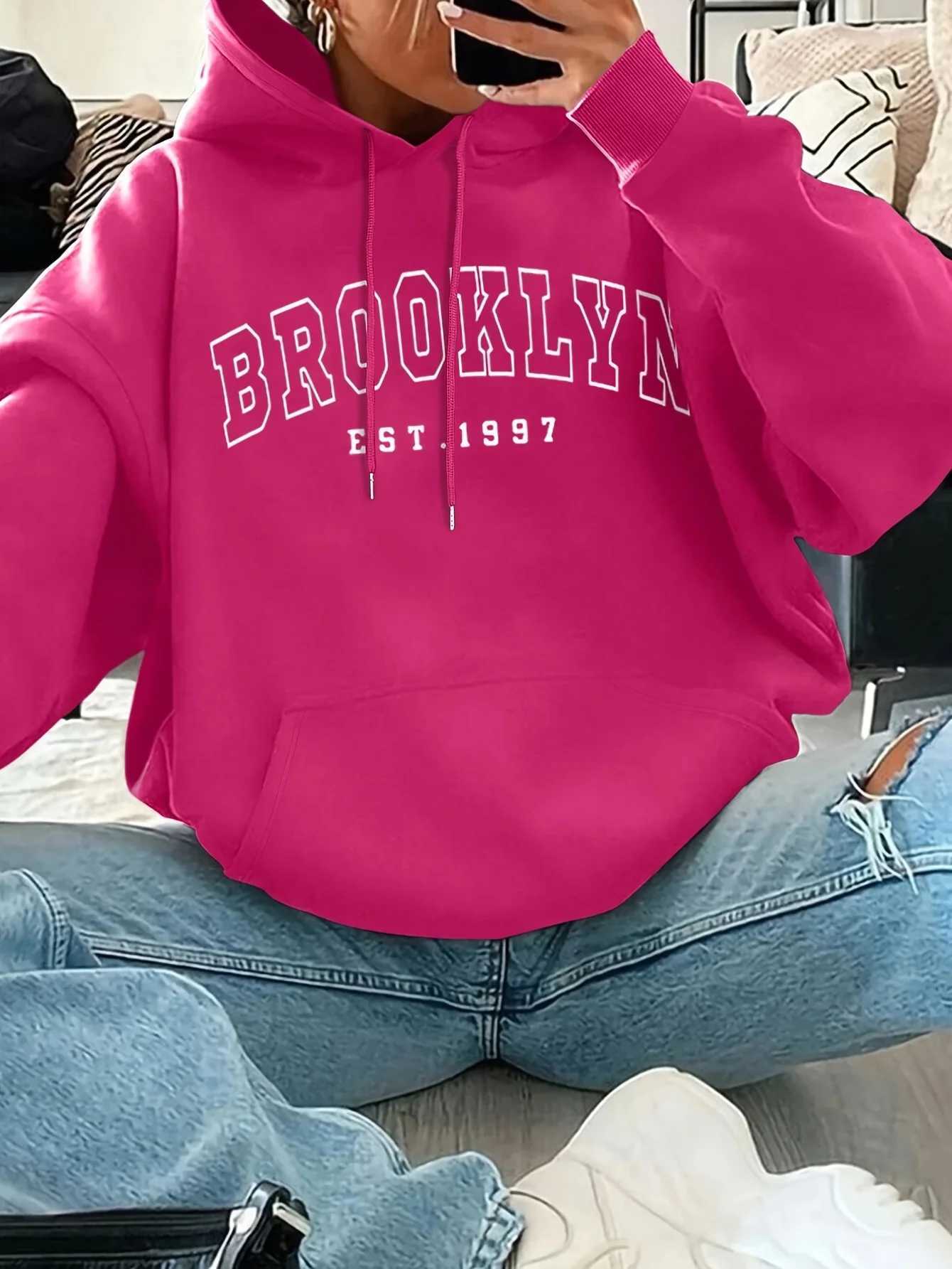 Basic Polyester Hoodie Print 100_ Polyester Women Autumn and winter Comfortable Pullover Crewneck Loose Female Clothes Z250719