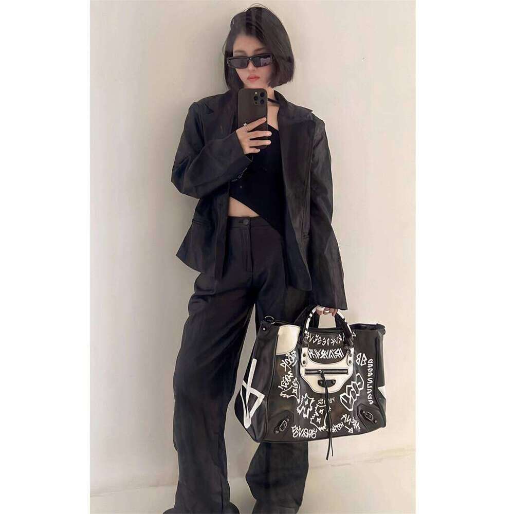 Graffiti Motorcycle For Women New Punk Rivet Travel Gym Commuter Tote Trendy Street Style Hot Girl Bag