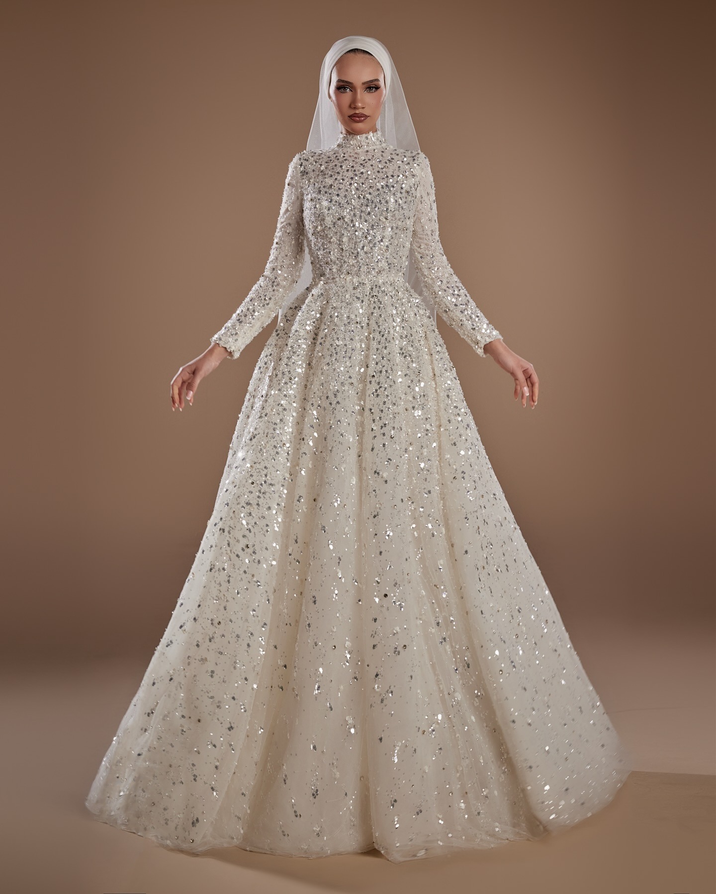 High Grades Wedding Dresses High Neck Long Sleeve Sequins Zipper A Line Sweep Train Bridal Gowns Customized Vestidos De Novia