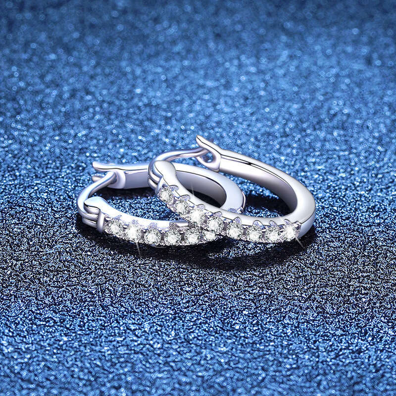 24 Points Internet Celebrity S Pure Sier Earrings Light Fashion Versatile Moissanite 21d