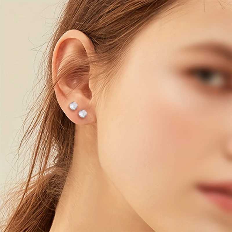 1 Pair Stainless Steel Tragus Stud Earrings for Women Men Round Cubic Zirconia Flat Back Screw Back Ear Piercing 2-8MM Jewelry XJ250718