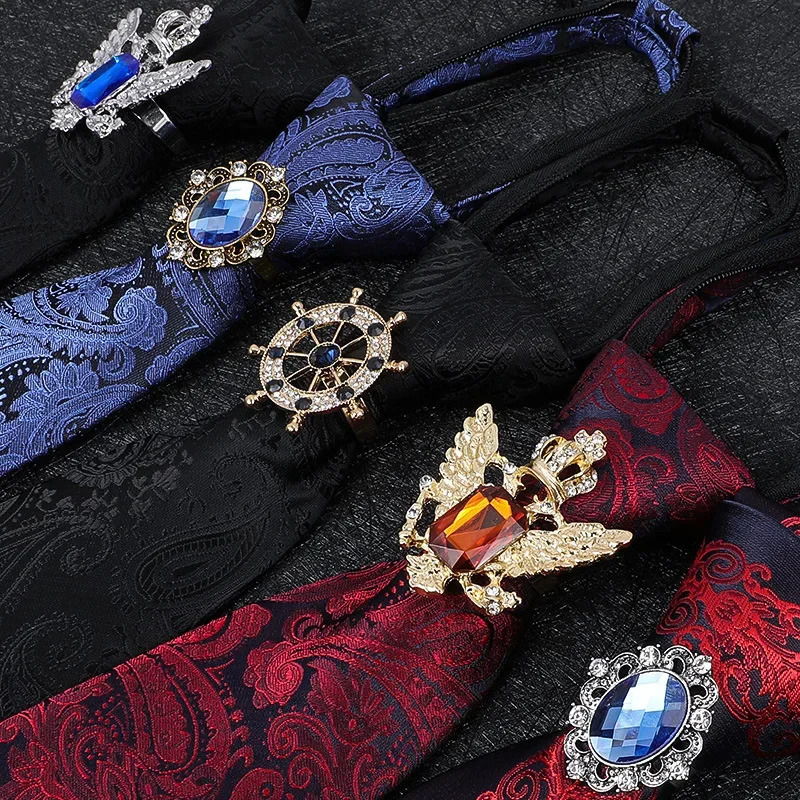 Vintage Knight Business Shirt Tie Buckle Collar Clip Hoop Rudder Eagle Crystal Jewelry Men Accessories 250715