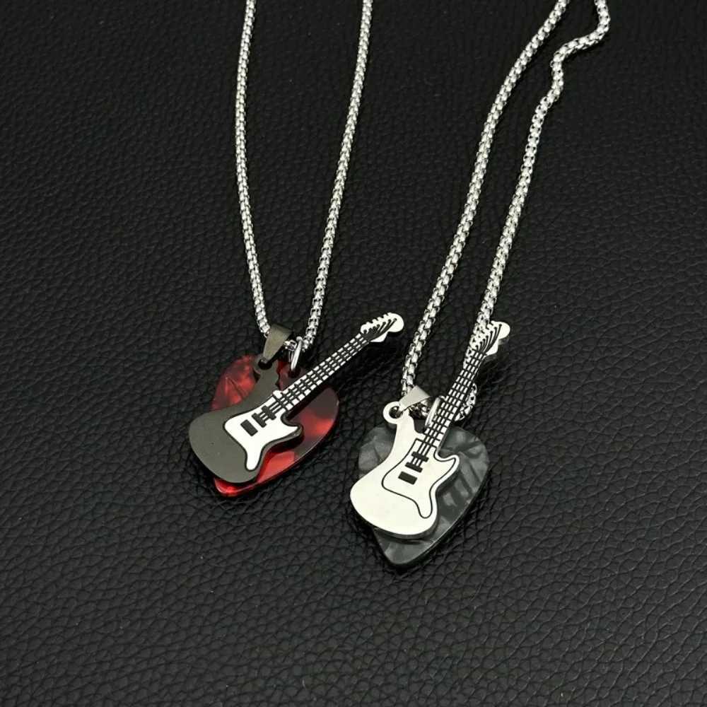 Hip-hop Guitar Pick Pendant Necklace Punk Titanium Steel Guitar Chain Choker Vintage Trendy Electric Guitar Sweater Chain Unisex W250718